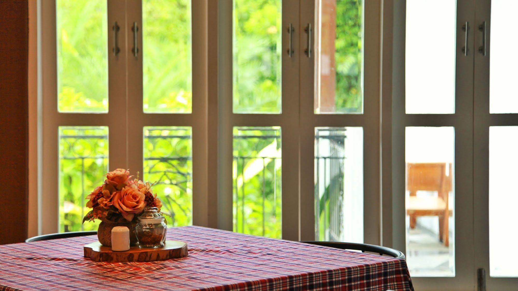 Monkey House Hotel Chiang Mai Luaran gambar