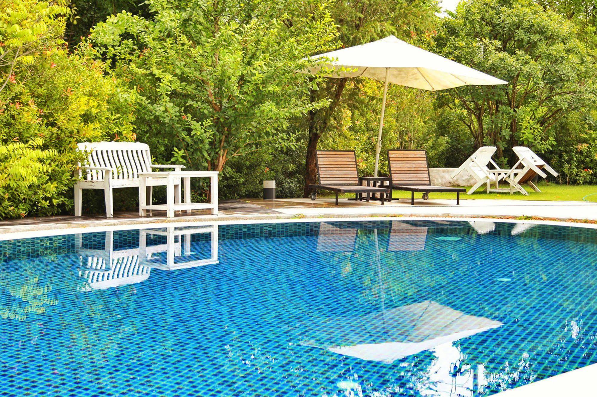 Monkey House Hotel Chiang Mai Luaran gambar
